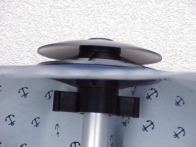 Vented support pole allowing air to circulate under a boat cover