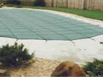 Freeform or kidney shaped pool cover